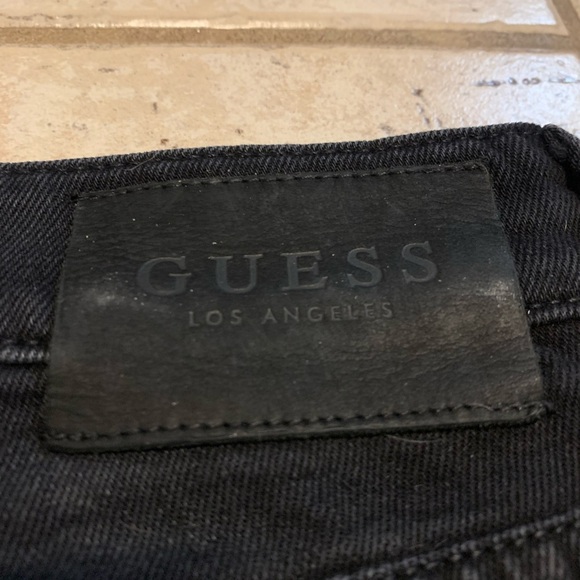 GUESS Men's Black Distressed Slim Tapered Jeans - Size 38x30 - Picture 6 of 12